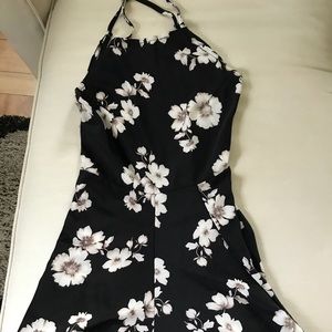 BLACK WITH WHITE FLOWERS DRESS